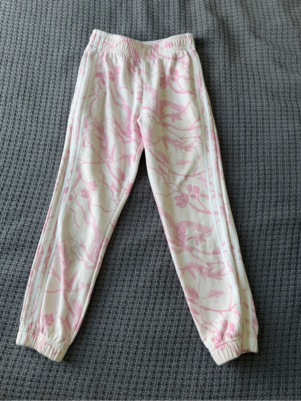 Girls' Pink Floral Print Joggers - Elastic Waist & Cuffed Ankles